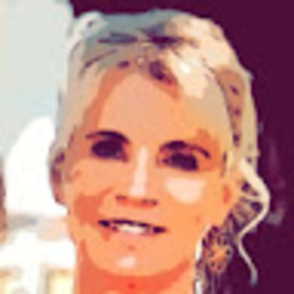 Meet your Posher, Caroline